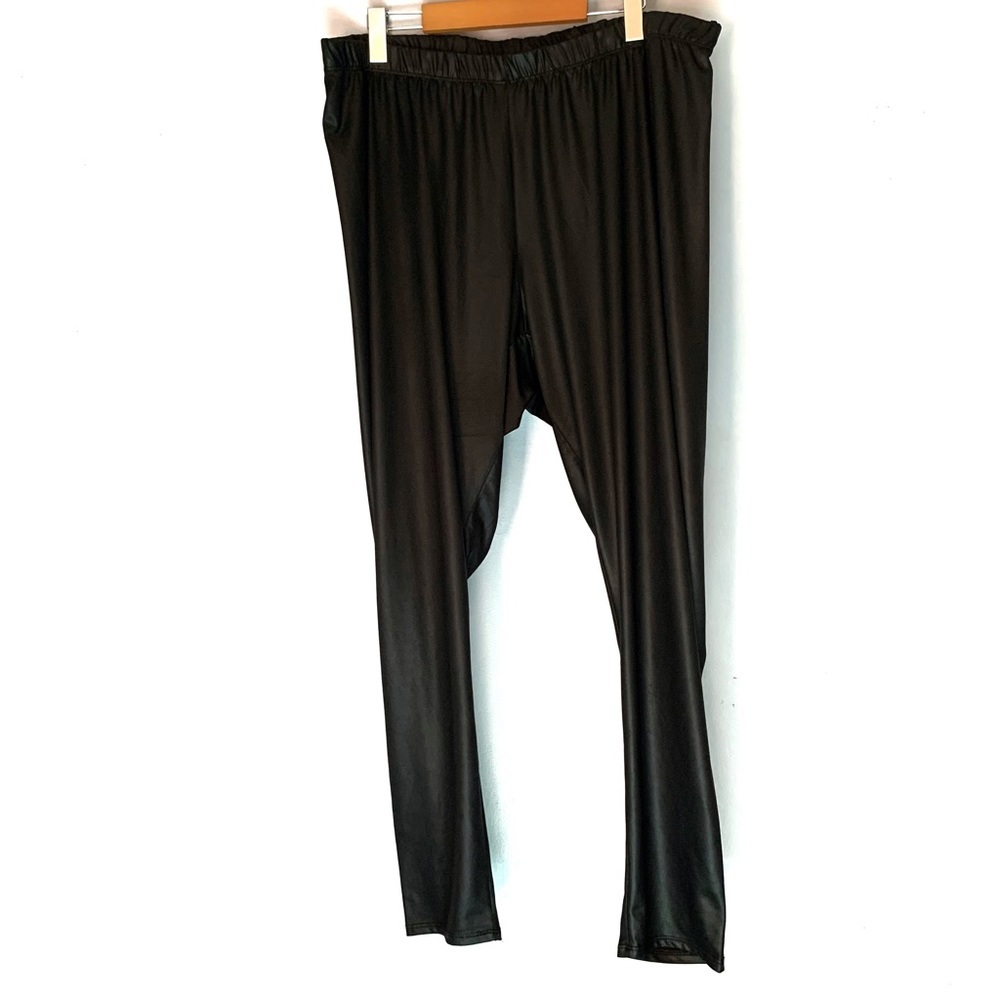 Torrid Ladies Size 3 Black Leggings
